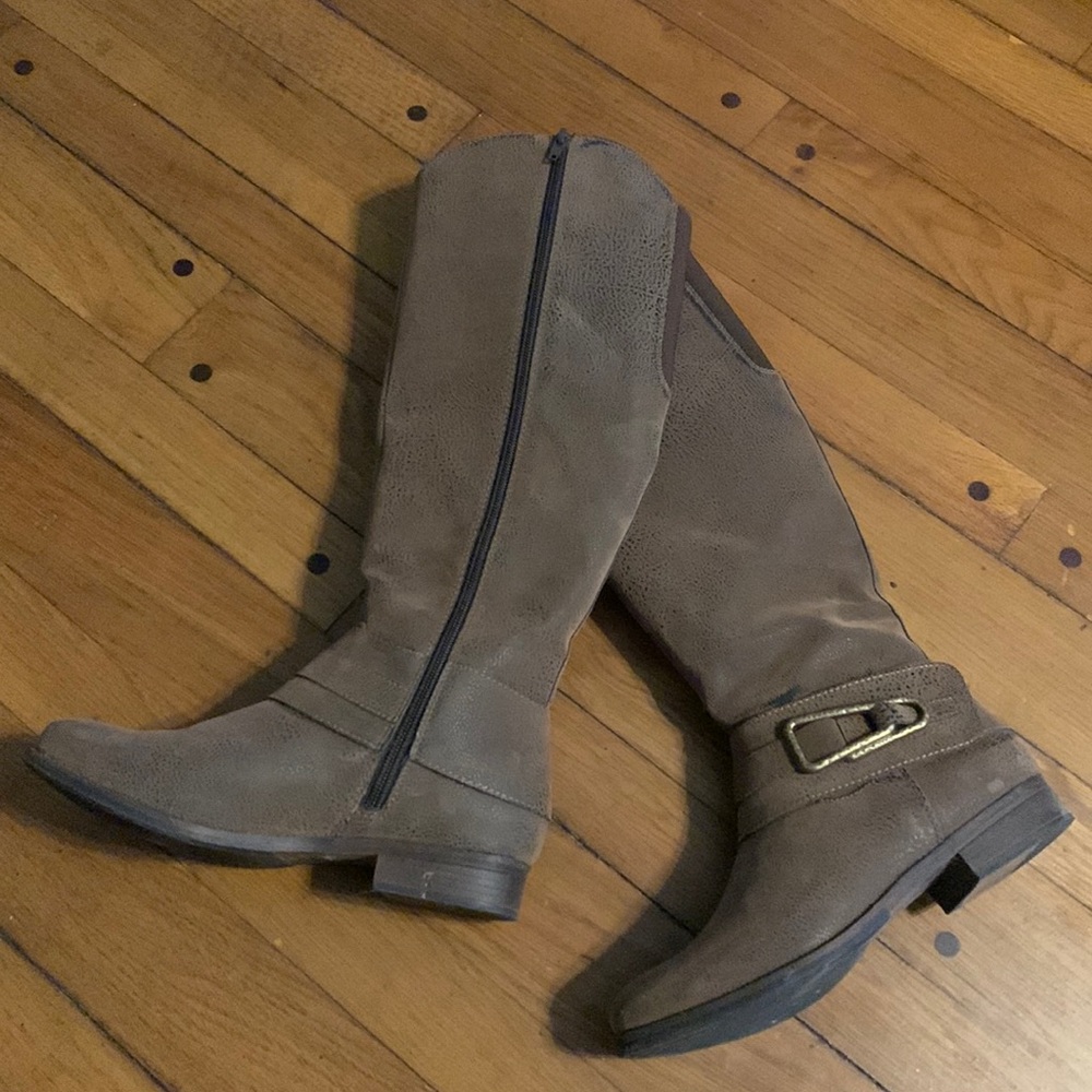 Crown Vintage Knee-high Vegan Distressed Boots